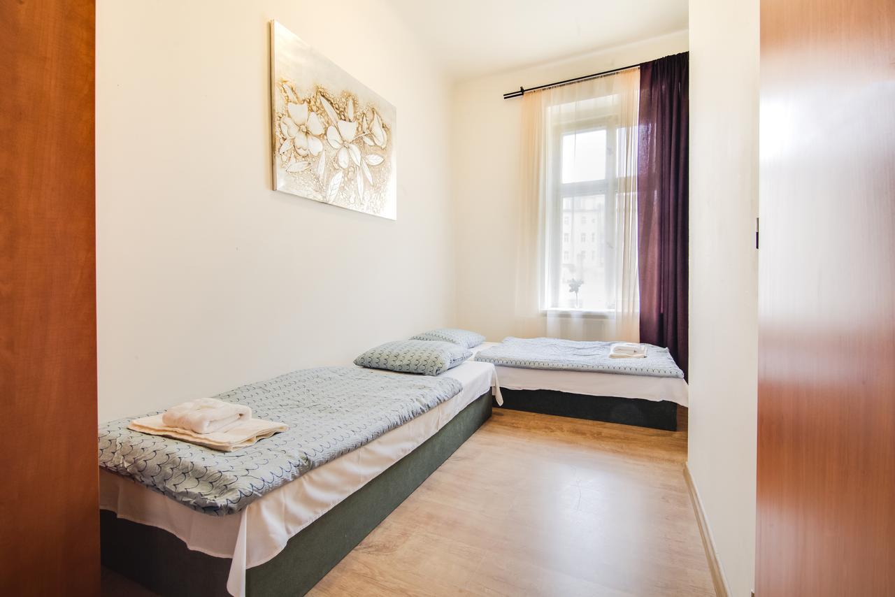 Aparthotel Zarra Prague Exterior photo