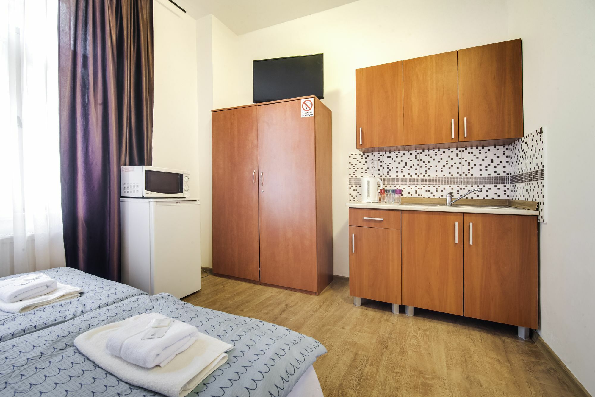 Aparthotel Zarra Prague Exterior photo